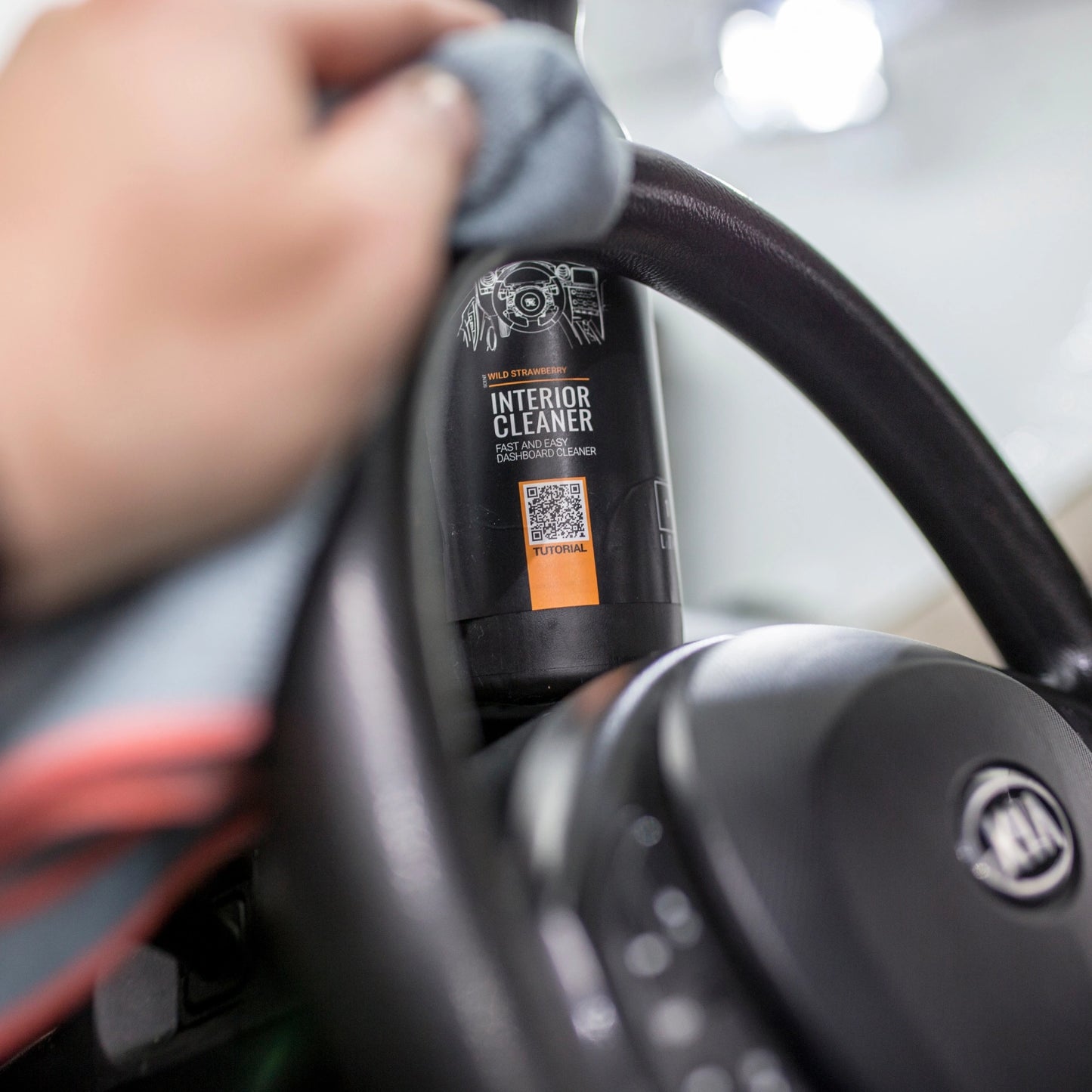 ADBL Interior Cleaner – produkt do czyszczenia wnętrza, gotowy do użycia 1L