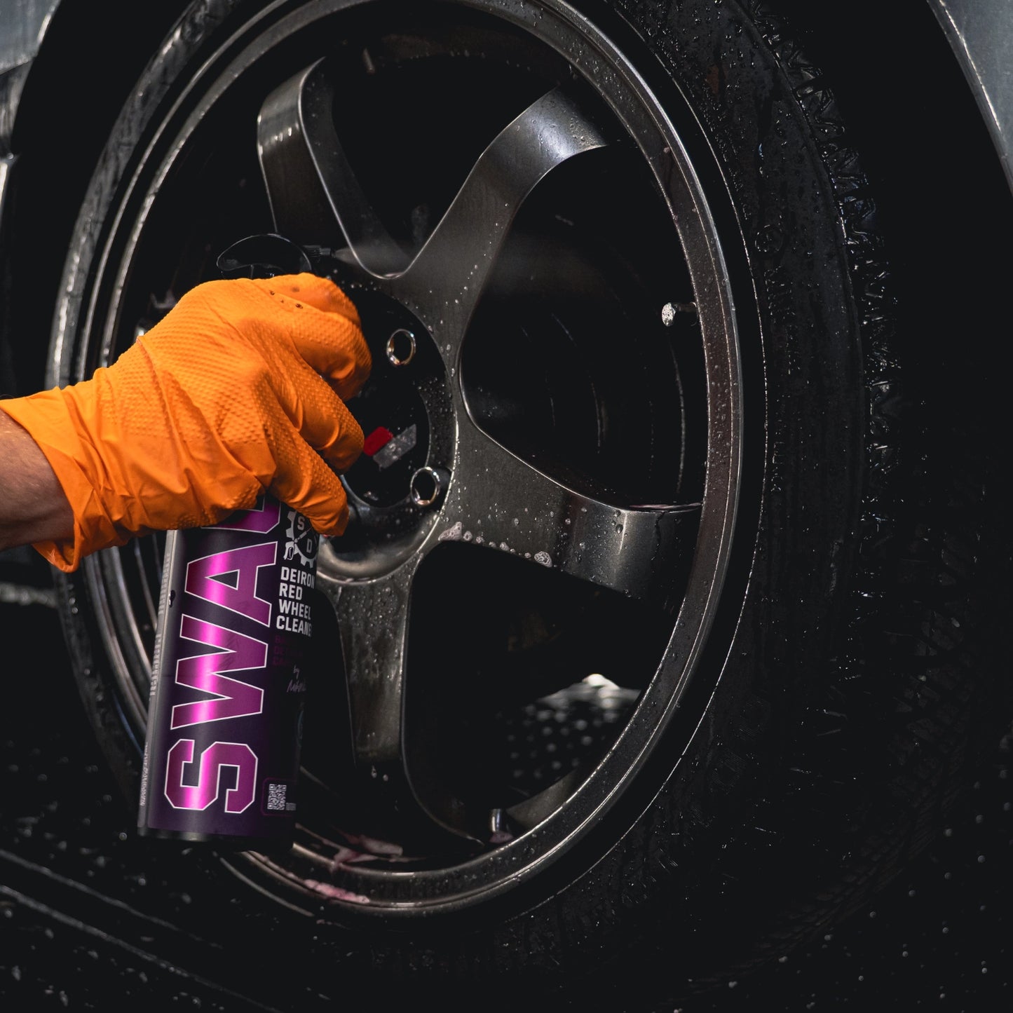 SWAG Basic Deiron Red Wheel Cleaner - Skuteczny środek do czyszczenia felg 500ml