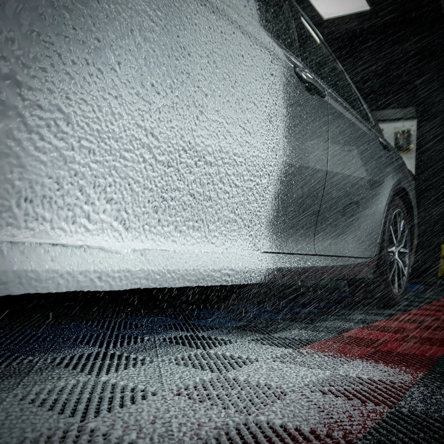 Shiny Garage Fruit Snow Foam – piana aktywna, neutralne pH i owocowy zapach 5L